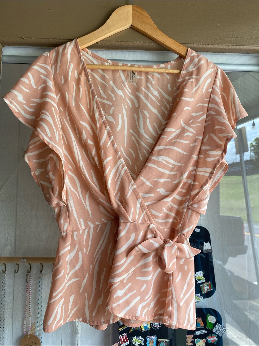 Mahina Hawaii Peach & White Zebra Wrap Top